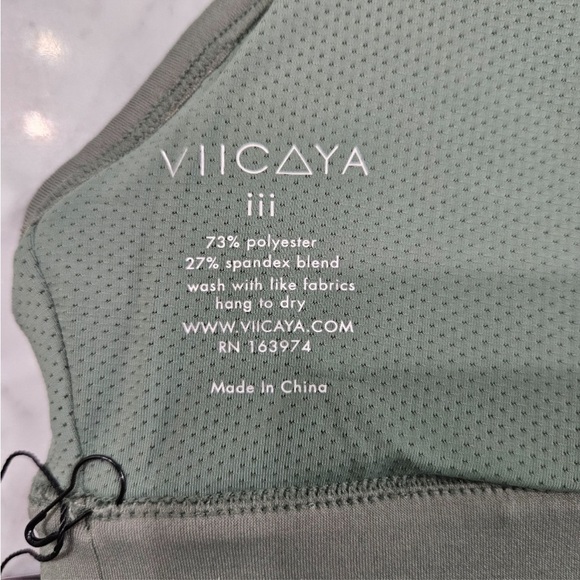 VIICAYA Vii Sports Bra Sage Green Size Small $48 Retail NWT - Picture 7 of 10